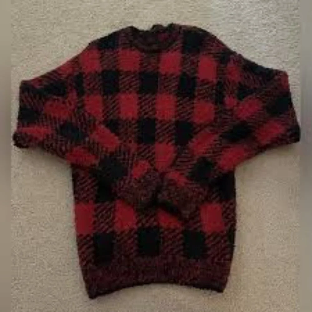 B4- NWT SKIMS COZY CREWNECK UNISEX KNIT BUFFALO CHECK SWEATER- - Picture 4 of 5